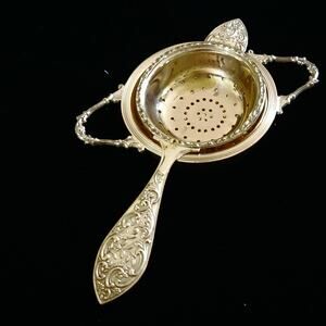 VTG Regent plate Tea Strainer & Stand 3PC Garrand Co Ltd 112 Regent St London WI